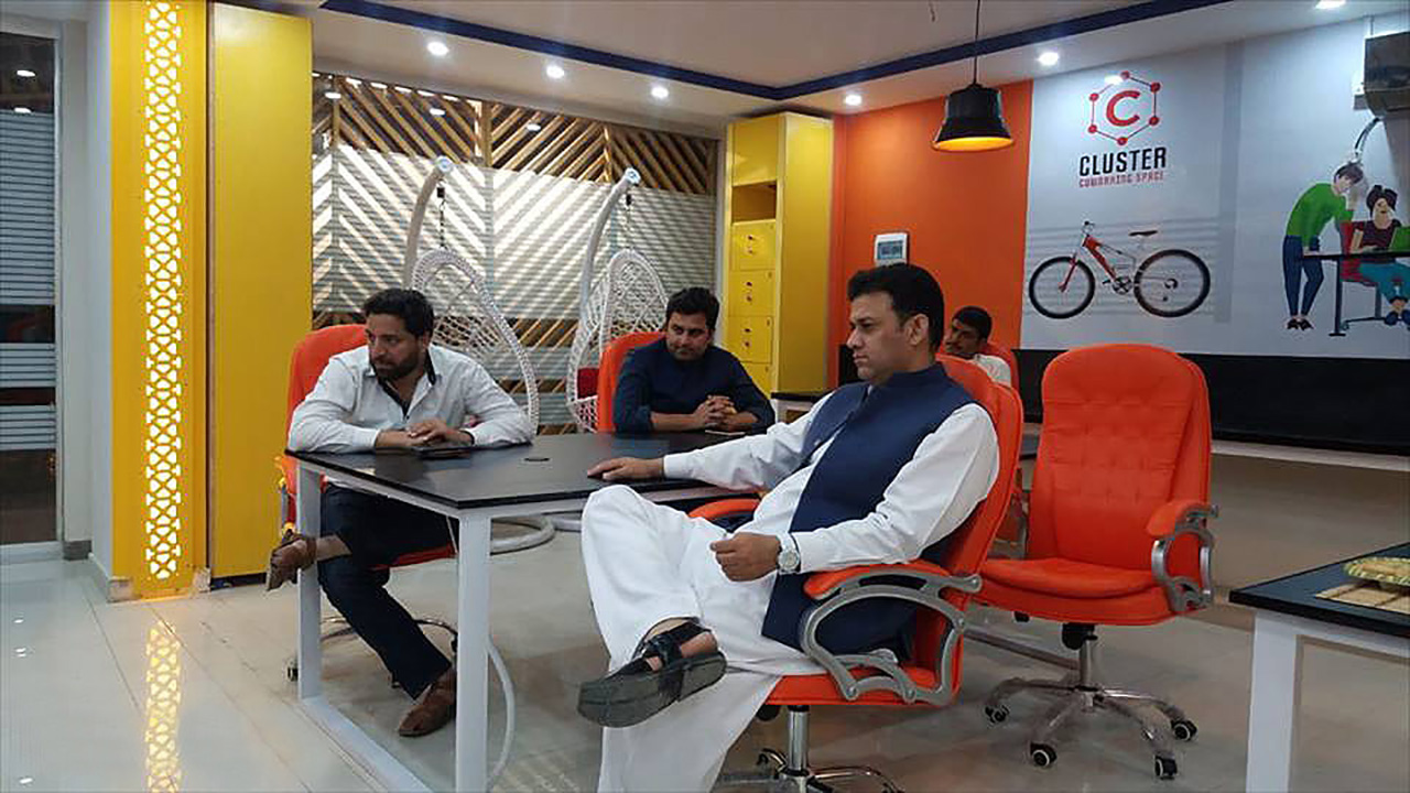 coworking-office-bahria-town — Cluster Coworking
